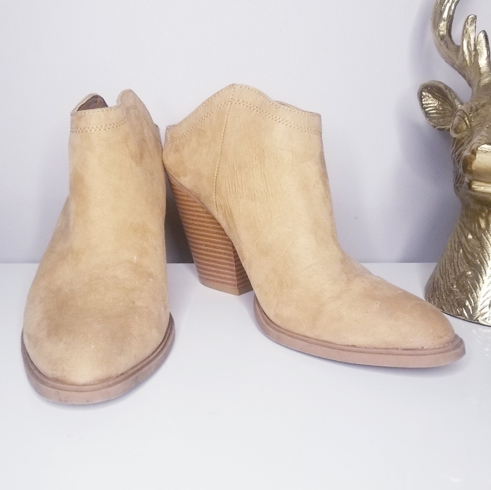 Dolce Vita DV Target Mule Booties